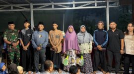 Dokumen foto usai buka bersama dan pembagian Parsel di Delta Jaya Group.