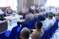 Mempererat sinergitas antar lembaga penegak hukum, Kapolda Jawa Barat, Irjen Pol. Dr. Rudi Setiawan,  melaksanakan kegiatan silaturahmi ke Kantor Pengadilan Tinggi Jawa Barat. 