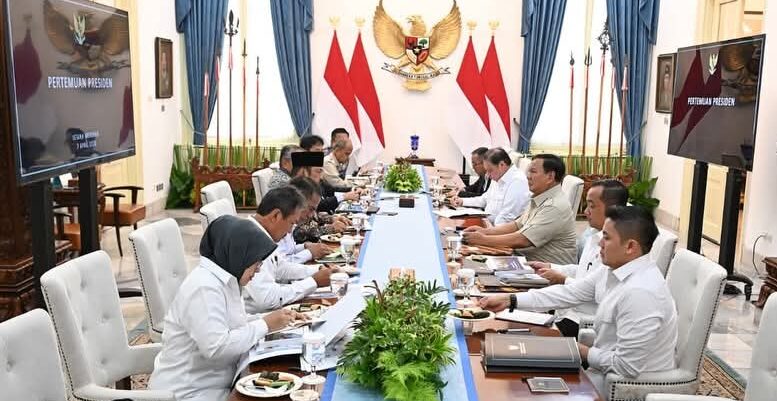 Presiden Prabowo Subianto pimpin ratas di Istana Merdeka, Jakarta. 