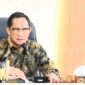 11 kategori jabatan ASN di tingkat provinsi serta 12 kategori di tingkat kabupaten/kota yang tidak dapat menerapkan kebijakan WFH, terutama yang berkaitan dengan pelayanan publik dan fungsi strategis pemerintahan.