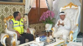 Gubernur Jawa Barat, Dedi Mulyadi, untuk menghadirkan kemudahan dalam administrasi pajak kendaraan bermotor.