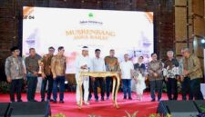 Pemerintah Provinsi Jawa Barat kembali membuka skema hibah dan bantuan sosial (bansos) dalam kebijakan pembangunan tahun 2027.