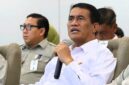 Menteri Pertanian Republik Indonesia Andi Amran Sulaiman menyatakan bahwa Indonesia akan menghentikan impor solar mulai 1 Juli 2026.