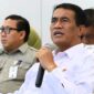 Menteri Pertanian Republik Indonesia Andi Amran Sulaiman menyatakan bahwa Indonesia akan menghentikan impor solar mulai 1 Juli 2026.
