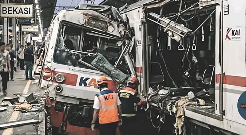 Insiden terjadi di emplasemen KM 28+920 dan berdampak pada operasional perjalanan kereta di lintas tersebut.