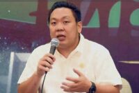 Wakil Ketua Komisi IX DPR RI, Charles Honoris, mengkritik pernyataan Kepala Badan Gizi Nasional (BGN).
