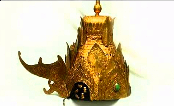 Mahkota Binokasih Sanghyang Pake.