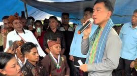 Gibran melakukan kunjungan kerja ke Kecamatan Amfoang Barat Daya, Kabupaten Kupang, NTT.