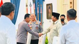 Komisi Percepatan Reformasi Polri (KPRP) menyerahkan hasil evaluasi, kajian, serta rekomendasi pembenahan institusi Polri kepada Presiden Prabowo Subianto. 