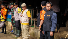 Camat Cisalak apresiasi Tim SAR, sampaikan bela sungkawa kepada keluarga korban. 