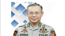 Asisten Kapolri Bidang Sumber Daya Manusia (As SDM Kapolri), Irjen Pol. Dr. Anwar. 