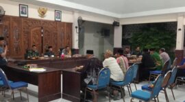 Forkopimcam Sugio menggelar rapat koordinasi mendesak pada Rabu malam, 17 Juni 2026, pukul 18.30 WIB di Pendopo Kecamatan.