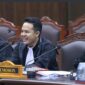 Mahkamah Konstitusi (MK) menggelar sidang uji materi terhadap Undang-Undang Nomor 1 Tahun 2023 tentang KUHP dan Undang-Undang Nomor 20 Tahun 2025 tentang KUHAP. 