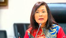 Pengamat militer Jaleswari Pramodhawardhani mempertanyakan kebijakan pelibatan TNI dalam melatih 30.000 calon pengelola Koperasi Desa/Kelurahan Merah Putih (KDKMP).