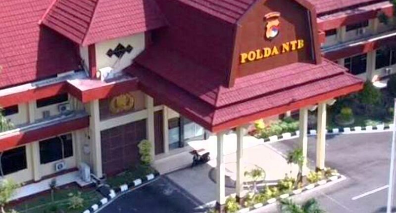 Kapolri Jenderal Pol. Listyo Sigit Prabowo kembali melakukan mutasi dan promosi jabatan terhadap sejumlah personel Polri. Di lingkungan Polda Nusa Tenggara Barat (NTB).
