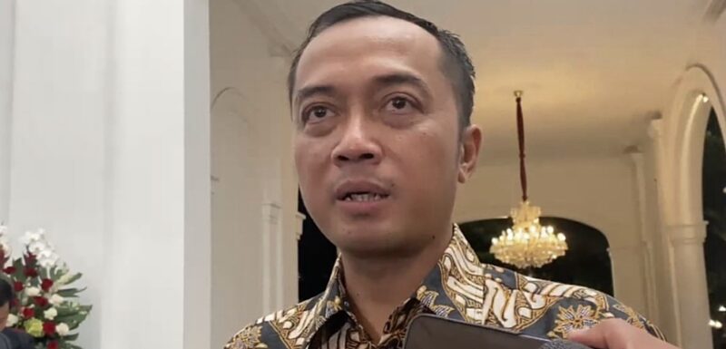 Mensesneg mengungkapkan bahwa Jaksa Agung ST Burhanuddin belum mengajukan usulan nama Jaksa Agung Muda Tindak Pidana Khusus (Jampidsus) kepada presiden. 