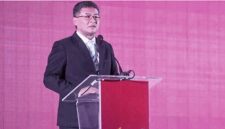Wakil Gubernur Jawa Barat Erwan Setiawan menegaskan komitmen Pemerintah Provinsi Jawa Barat dalam menindaklanjuti fenomena LGBT.